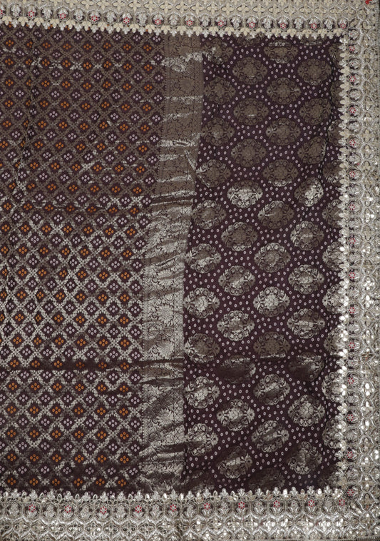 Exquisite Banarasi Silk Saree with Intricate Zari Work