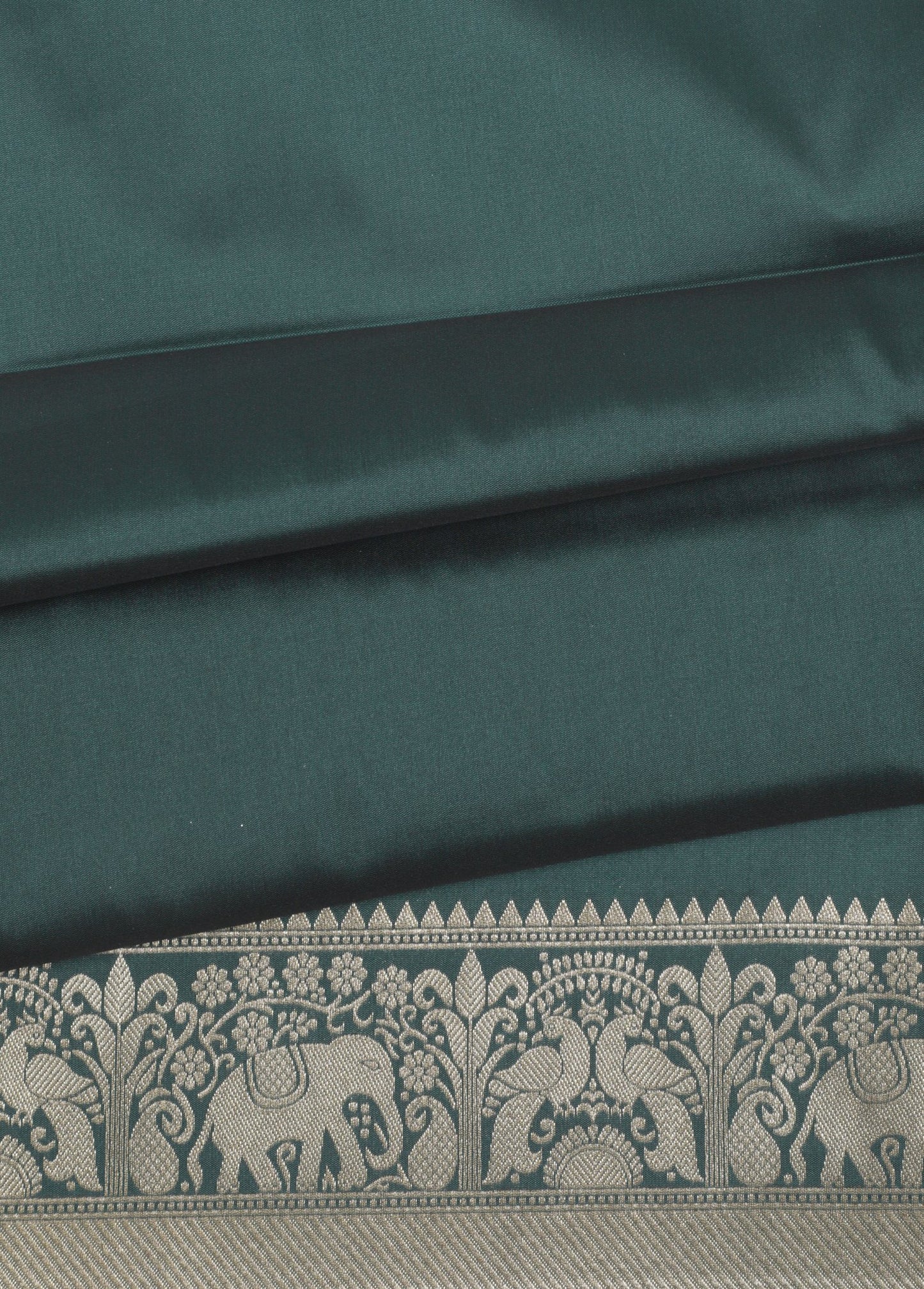 Emerald Green Silk Saree with Intricate Zari Work
