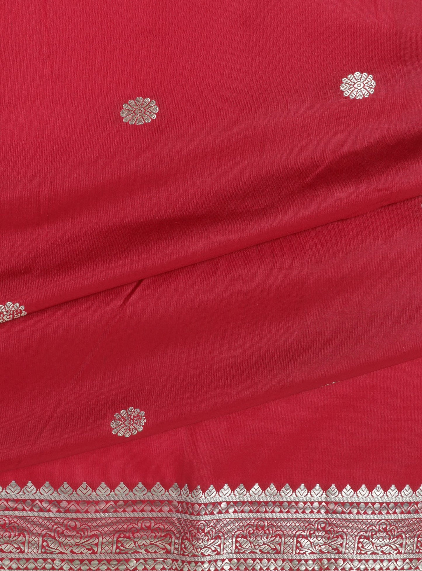 Elegant Weaves Pink and Orange Silk Saree with Silver Zari Work