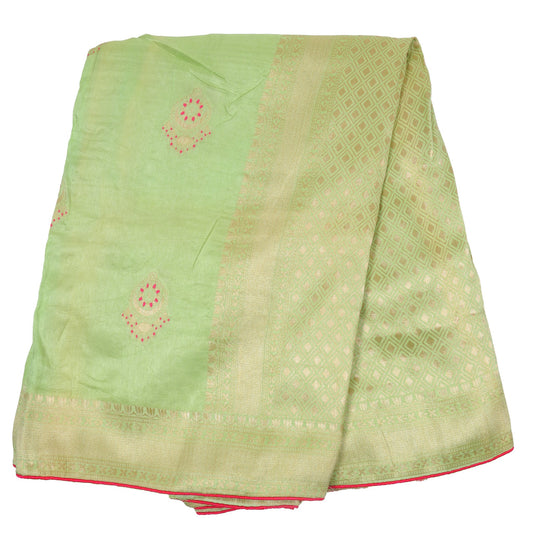 Elegant Weaves Light Green Silk Saree with Intricate Zari Work